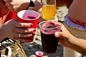 Study: Combatting College Drinking – Involve Community